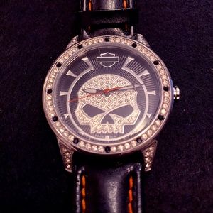 Harley-Davidson Womens CZ Leather Band Watch